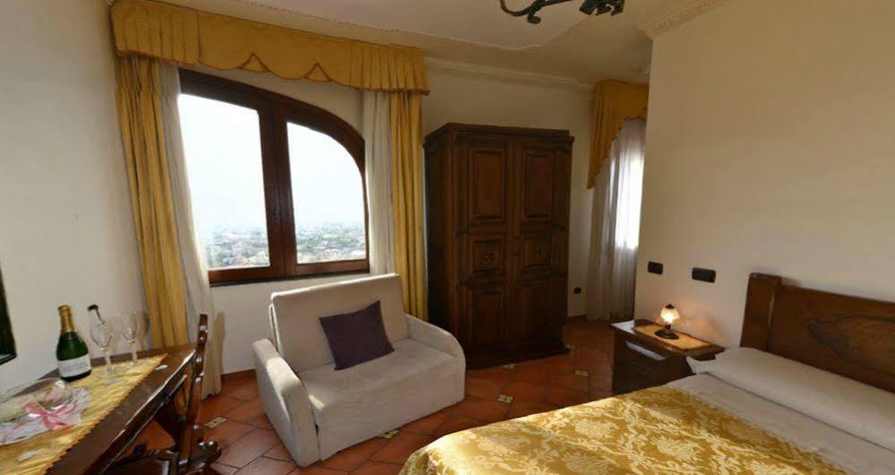 Villa Palmentiello SantʼAntonio Abate Buitenkant foto